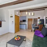 Old Town Apartments In Umag